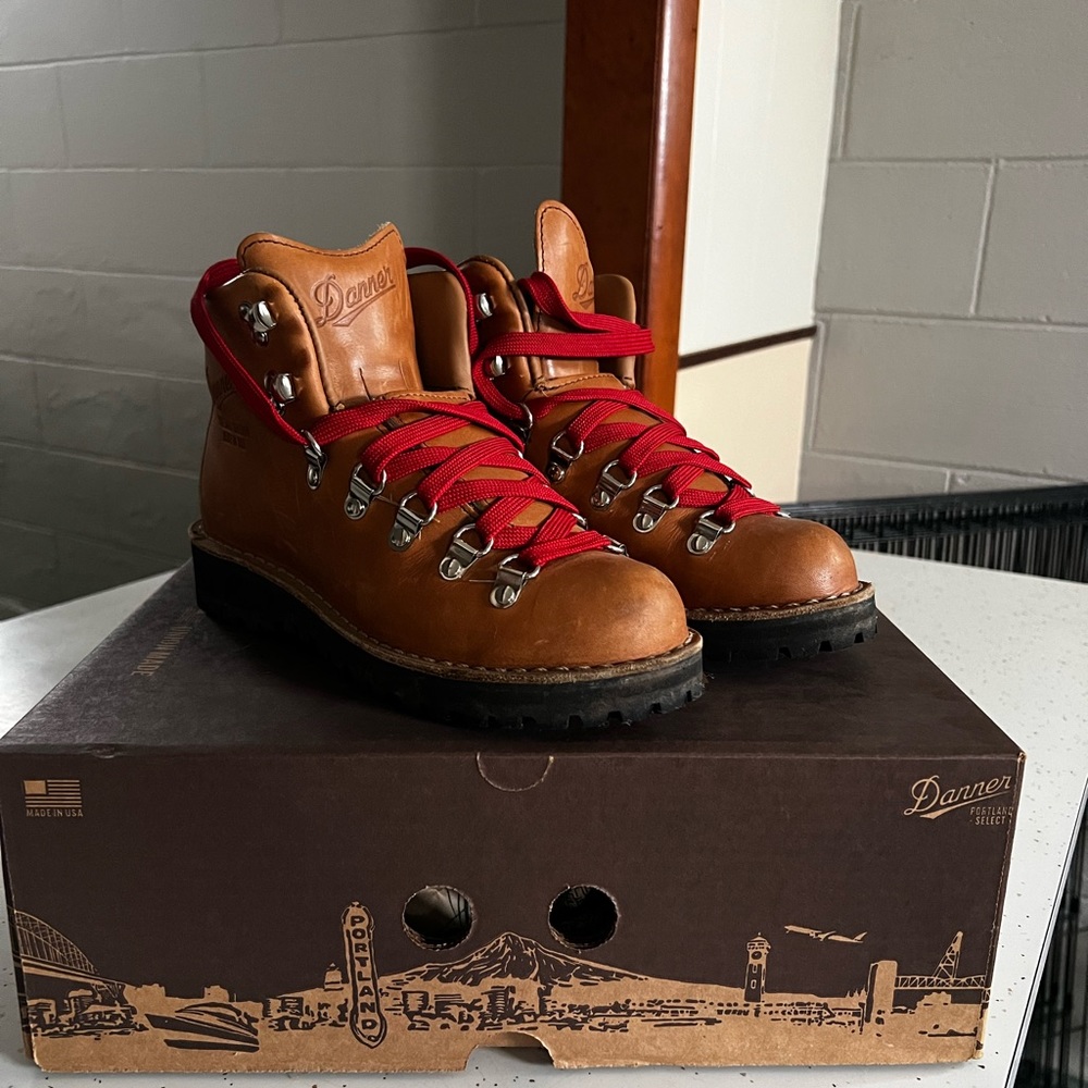 Danner Boots size 7